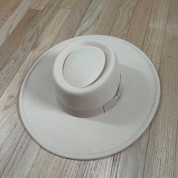 CJLA Womens Cream Wide Brim Vegan Felt Hat One Size Adjustable - Picture 4 of 8